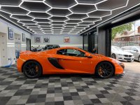 MCLAREN 650S