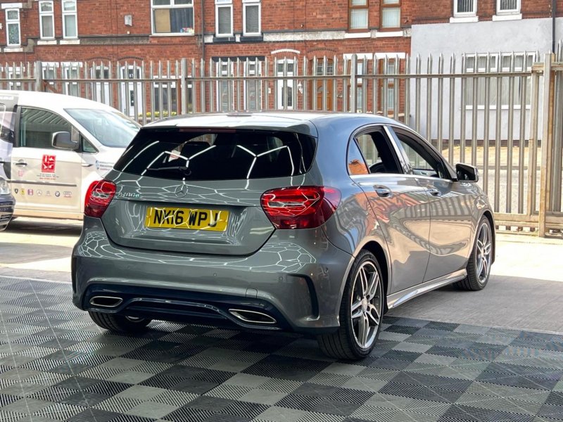 MERCEDES-BENZ A CLASS