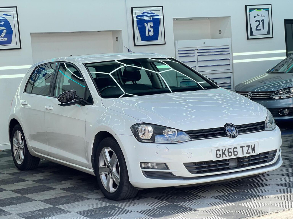 2016 Volkswagen GOLF