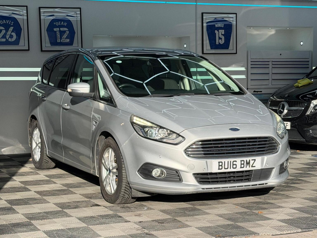 2016 Ford S-Max